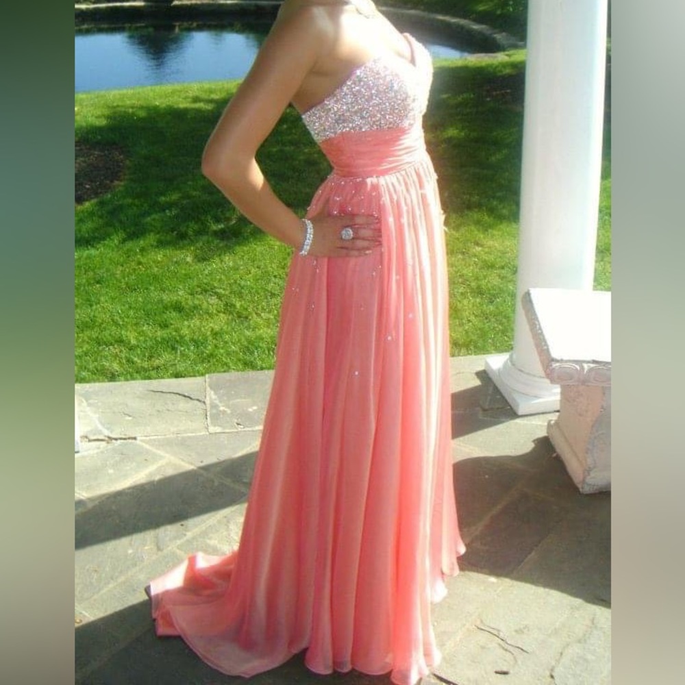 Mori Lee prom dress- worn once - Picture 7 of 7